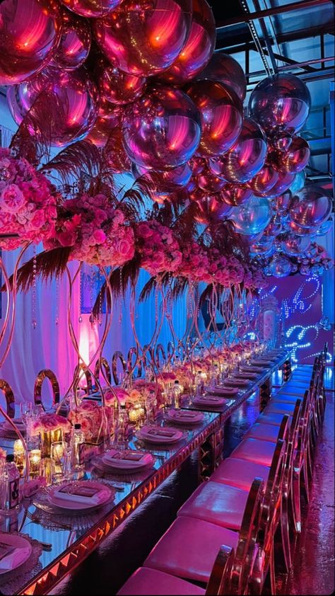 Glamorous Sweet 16 Party Ideas, 20th Birthday Theme Ideas For Her, Over The Top Party Ideas, Chrome Birthday Party, 21st Birthday Venue Ideas, Sweet 16 Party Venue Ideas, Luxury Sweet 16 Party, Players Club Theme Party, Air Bnb Party