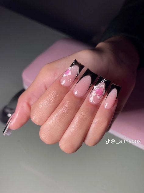 Cute Almond Nails, Pink Ombre Nails, Cute Simple Nails, Colored Acrylic Nails, White Acrylic Nails, Short Square Acrylic Nails, Cute Summer Nails, Acrylic Nails Coffin Pink, Long Square Acrylic Nails