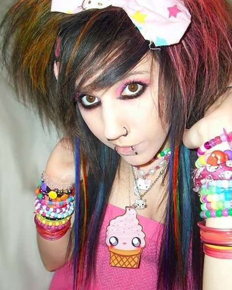 Scene Queen Myspace, Lexi Lush, Myspace Icons, Amber Katelyn Beale, Different Types Of Goth, Clawed Beauty, Scene Haircuts, Scene Icons, Scene People