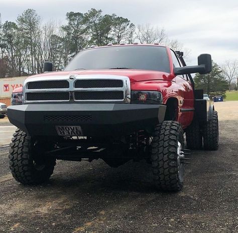 Sweet second gen flat bed! #Dodge #Cummins #FlatBed #Bumper #Red #Tires #Mirrors Cummins Flatbed, Second Gen Cummins, 2nd Gen Cummins, Dodge Cummins, Flat Bed, Red Truck, Cummins, Tires, Dodge