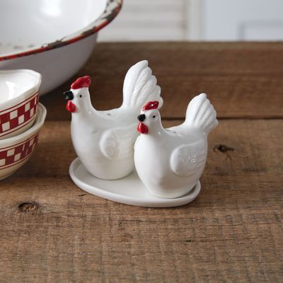 THE CHICKEN COOP | Shop Sales Events Antique Farmhouse Hen And Rooster, Ceramic Chicken, Ceramic Rooster, Small Chicken, Vintage Inspired Art, Basket Wall Decor, Farm Fresh Eggs, Cute Chickens, Decorative Planters