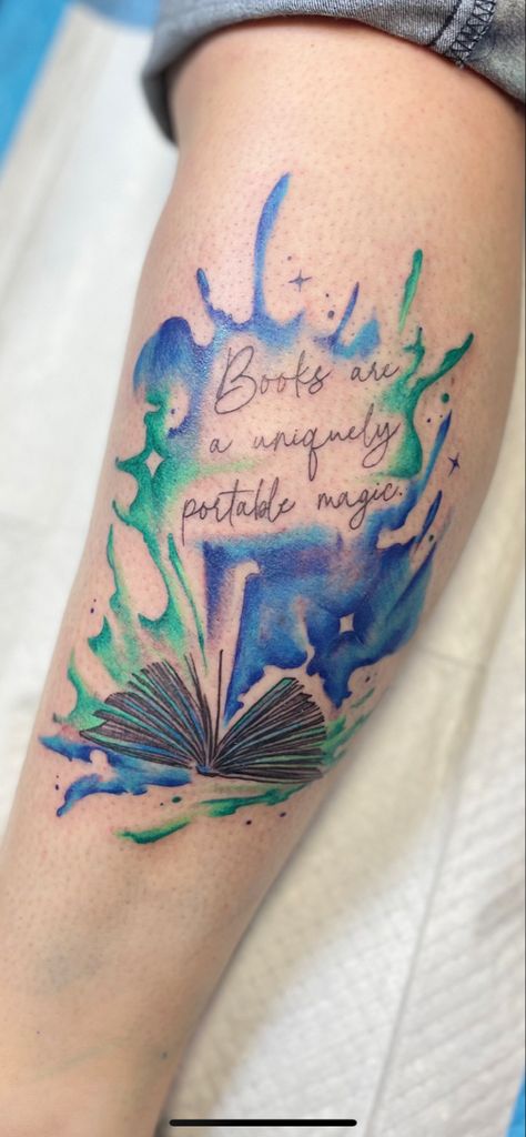 Watercolor Book Tattoo Ideas, Watercolor Book Tattoo, Bookworm Tattoo, General Tattoo, Book Tattoos, Nerdy Tattoos, Nerd Tattoo, Airbrush Tattoo, Watercolor Books