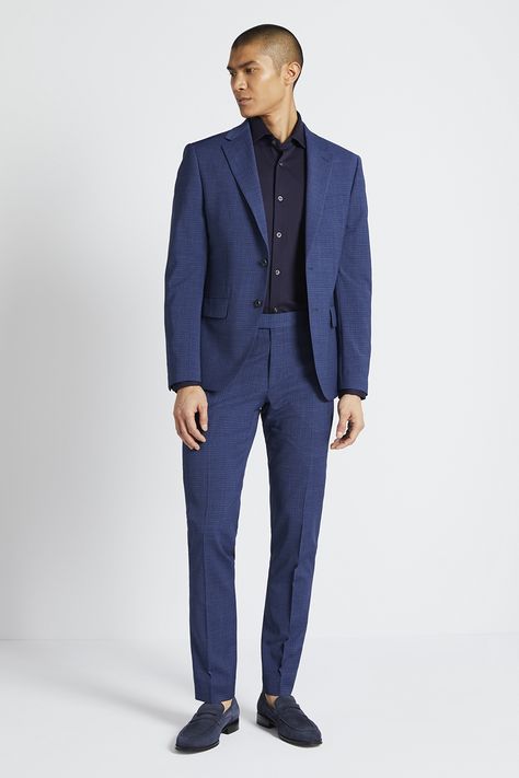 Wearing a blue suit with a black dress shirt and navy loafers. Blue Suit Black Shirt, Navy Suit Black Shirt, Blue Suit Combinations Men, Navy Blue Suit Men Color Combinations, Dark Blue Dress Shirt, Navy Blue Suit Men, Light Blue Suit, Dark Blue Suit, Suit Combinations