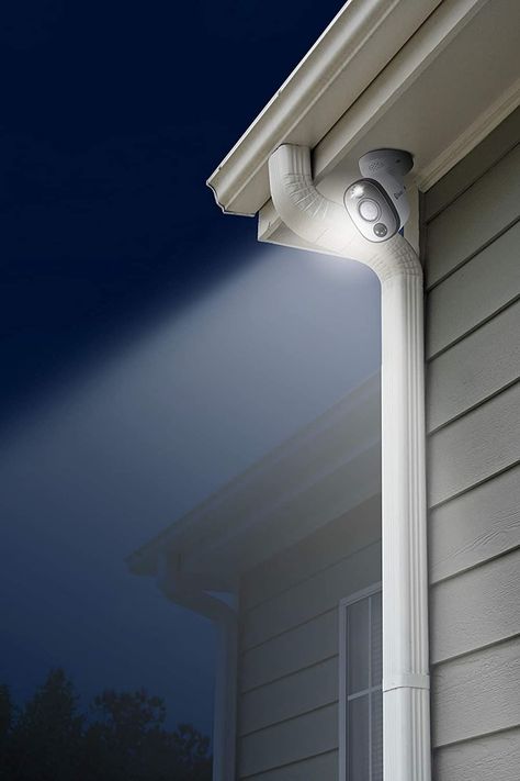 This surveillance camera system delivers home, office, and retail protection; The 2TB hard drive has no additional costs and you can upload footage to the cloud by linking your DVR to your own Dropbox account. Home Security Camera Systems, Security Surveillance, Surveillance System, Security Camera System, Security Cameras For Home, Surveillance Camera, Led Spotlight, Lighting System, Security System