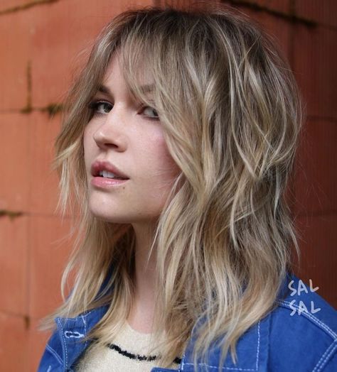 Piece-y Blonde Shag with Curtain Bangs Shag Hairstyle, Medium Shaggy Hairstyles, Medium Shag Haircuts, Blonde Hairstyle, Shaggy Haircuts, Shaggy Hair, Medium Length Hair With Layers, Shag Hairstyles, Shag Haircut