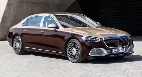 All Hail The 2022 Mercedes-Maybach S680, The New V12 King Of The Range | Carscoops Mercedes Benz India, مرسيدس بنز, Mercedes Benz Maybach, Two Tone Paint, V12 Engine, Mercedes Maybach, New Mercedes, Benz S Class, Valentine Photography