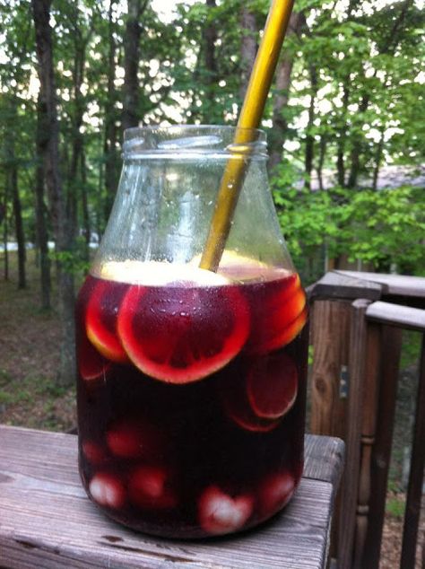 Lychee Sangria Recipe, Lychee Sangria, Lychee Recipes, Red Wine Sangria, Thanksgiving Foods, Sangria Recipes, Always Hungry, Drink Up, Sangria