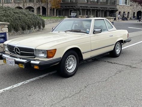 Mercedes 450 Sl, Cars Mercedes Benz, Novato California, Sony Radio, Mercedes 280, Plastic Gears, Cars Mercedes, Classic Cars Vintage, Air Conditioning System