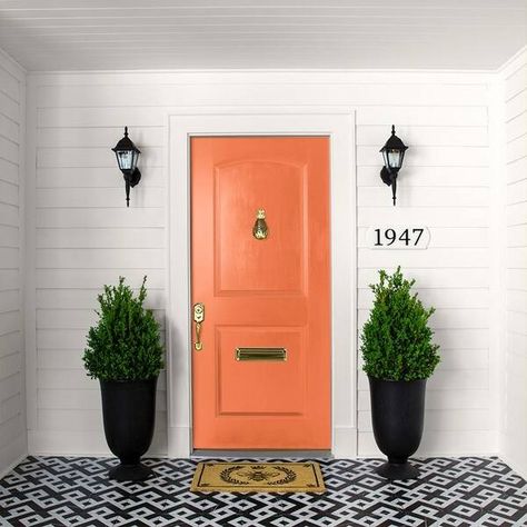 White And Black House, Bright Door, Colored Door, Front Door Colors, Door Color, Black House, Paint Colors, Front Door, White And Black