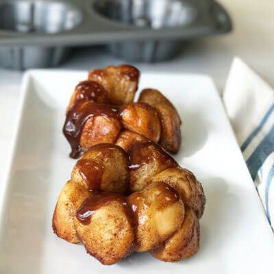 Single Serving Monkey Bread, Monkey Bread Small Batch, Single Serve Monkey Bread, Small Monkey Bread, Monkey Bread For Two, Small Batch Monkey Bread, Bread For Two, Single Desserts, Chocolate Crinkle Cookie