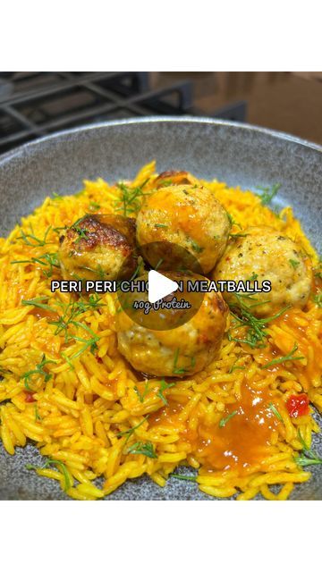 Jess | Fitness & Food | 🤍 on Instagram: "🌶️ 📌 PERI PERI CHICKEN MEATBALLS
 
Okay so this couldn’t be simpler, quicker or tastier if I’m honest. You’ve got to like spice though be warned! 
 
542Kcals 39.6gprotein 71.7gcarbs 11.2gfat
 
Make sure to like, save and follow @jessiemay_foodiefitness for more🤍
 
For serves 2
-330g @heckfooduk chicken mince
-1tbsp Peri peri seasoning (I used Nando’s garlic)
-Salt
-pepper
-2 microwaveable peri peri @tildarice rice sachets
-40ml peri peri garlic sauce 
-coriander(optional)
 
1.Combine the chicken mince and piri piri seasoning together. Make 10 meatballs.
2.Pop the meatballs into the air fryer and cook at 180 degrees for 12-14 minutes or until cooked.
3.microwave the rice according to packet instructions
4.plate your rice, top with meatballs, driz Piri Piri Seasoning, Chicken Mince, Peri Chicken, Peri Peri Chicken, Piri Piri, Healthy Fitness Meals, Peri Peri, Make 10, Chicken Meatballs