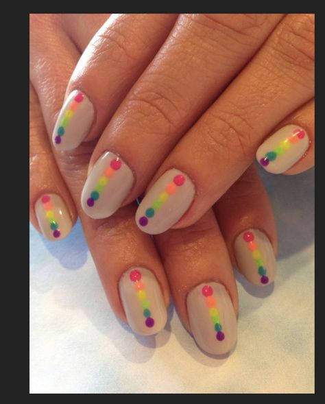 Shellac Nail Designs, Nails Holographic, Cnd Shellac Nails, Shellac Nail Art, Rainbow Nail Art, Multicolored Nails, Classy Nail Art, Mauve Nails, Unghie Sfumate