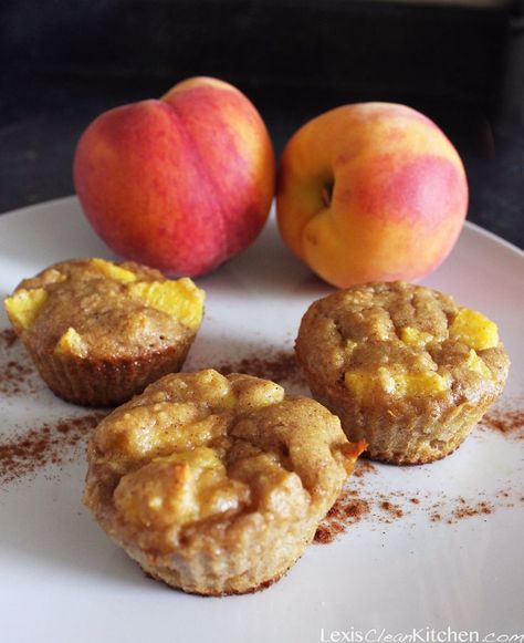 Paleo Peach Cobbler Muffins | Lexiscleankitchen.com Healthy Peach Muffins, Paleo Peach Cobbler, Cobbler Muffins, Peach Cobbler Muffins, Lexi's Clean Kitchen, Sugar Free Maple Syrup, Paleo Baking, Paleo Sweets, Paleo Treats