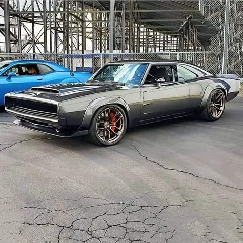 '68 Charger Old Muscle Cars, Dodge Muscle Cars, Mopar Cars, Mopar Muscle Cars, Custom Muscle Cars, Us Cars, American Muscle Cars, Performance Cars, Classic Cars Muscle