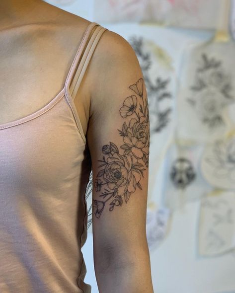 Poppy And Peony Tattoo, Peonies And Poppies, Poppy Tattoo, Peony Tattoo, Floral Tattoos, Poppies Tattoo, Peonies Tattoo, Make Your Mark, Piercing Tattoo