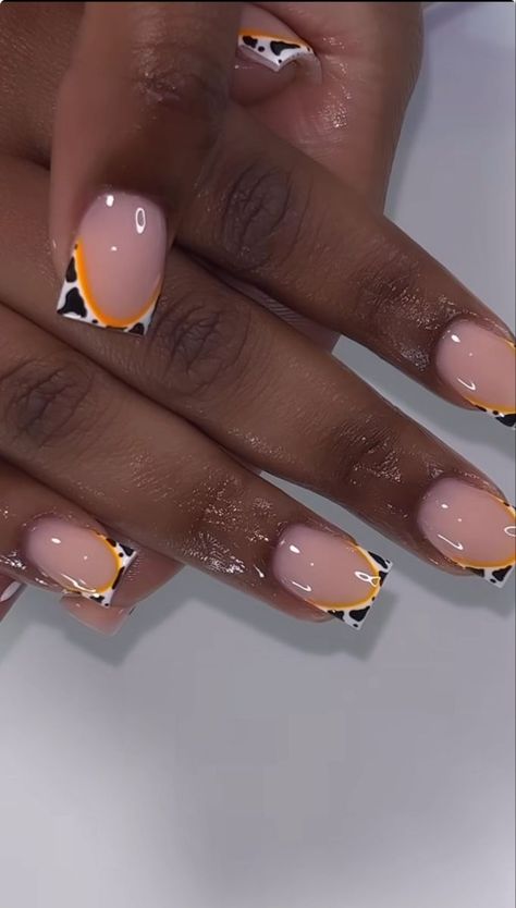 Fall Overlay Nails, Short Nails Design Ideas 2024, Short Gel Manicure Design, Short Design Nails, Short Nail Inspo 2024, Short French Nails Design, Short Nails With Designs, Extra Short Nail Designs, Unique Short Nails