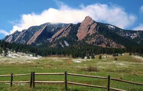 Boulder Flatirons Mountains Colorado, Mile High City, Denver City, Iron Mountain, Sup Yoga, Some Thoughts, My Rock, Gorgeous Scenery, The Rockies