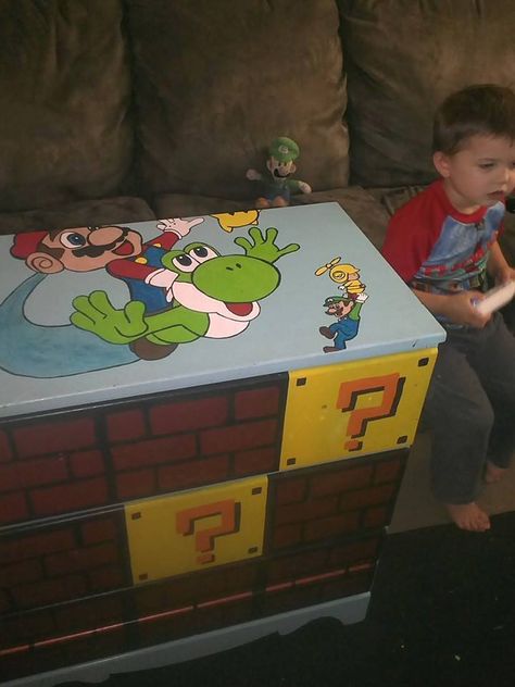 Mario Toy Chest, Mario Dresser, Mario Bedroom, Dresser Kids, Painting Chairs, Super Mario Room, Mario Room, Mario Toys, Upcycle Furniture