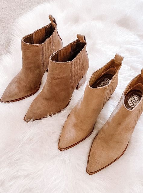 Cute Booties Ankle Boots, Vince Camuto Booties Outfit, Bone Color Boots Outfit, Tan Western Boots Outfit, Nude Booties Outfit, Tan Booties Outfit, Western Ankle Boots Outfit, Brown Booties Outfit, Booties Outfit Fall