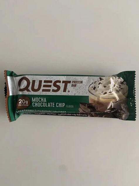 mocha chocolate chip quest bar Quest Bar Aesthetic, Tiki Food, Wl Meals, Quest Bar Cookies, Quest Protein Bars, Quest Protein, Quest Bars, Quest Bar, Peanut Butter Banana Smoothie