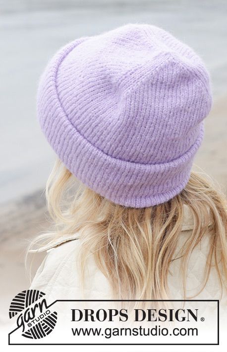 Edge of Twilight Hat / DROPS 242-7 - Free knitting pattern Tube Hat Knitting Pattern, Double Layer Knit Hat Pattern, Musselburgh Hat Pattern Free, Free Hat Knitting Patterns, Knit Hat Pattern Free, Hat Knit Pattern, Hipster Hat, Magazine Drops, Hat Patterns Free