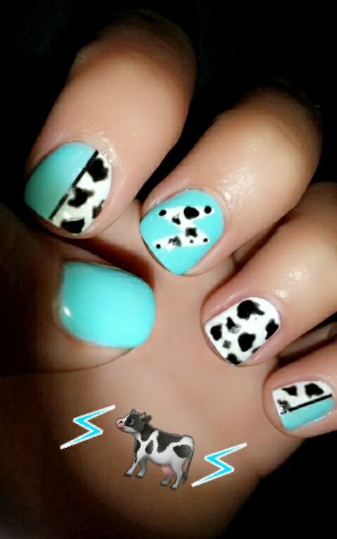 Dip Powder Nails Cow Print, Western Nail Ideas Cow Print, Cow Print And Blue Nails, Turquoise Nails With Cow Print, Turquoise Nails Western Cow Print, Chic Nail Designs, Palm Tree Nails, Western Nails, St Patricks Day Nails