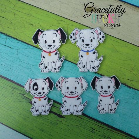 101 Dalmations Hoop Embroidery Designs, Felt Finger Puppets, 101 Dalmations, Hoop Projects, Felt Quiet Books, Disney Images, Hoop Embroidery, Finger Puppet, Felt Craft