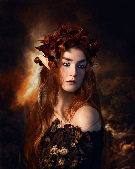 Portrait Fantasy Photography, Elvish Garden, Elf Photoshoot, Fantasy Portrait Photography, Autumn Fae, Leaves Photography, Portrait Fine Art, Crown Photos, Elves Fantasy