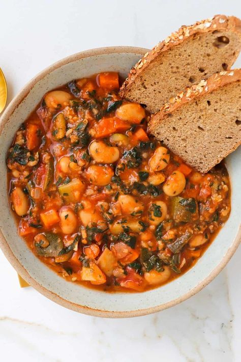 Nourishing Butter Bean Stew – Goodness Avenue Warm Winter Dinners, Vegan Bean Stew, Bean Soup Recipes Healthy, Vegetarian Stew Recipes, Bean Soup With Canned Beans, Healthy Bean Soup, Vegan Bean Soup, Butter Bean Stew, Soup Recipes Easy