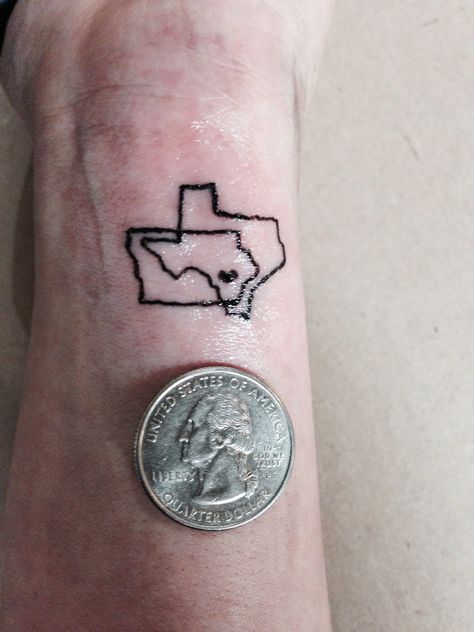 Texas and Iowa Tattoo: switch to TX and MI and have Houston/Grand Rapids intersect and be the heart! Distance Tattoos Friendship, Midwest Tattoo, Missouri Tattoo, Iowa Tattoo Ideas, Small California Tattoo, Small Texas Tattoo, Wisconsin Tattoo, Iowa Tattoo, Texas Tattoos Women