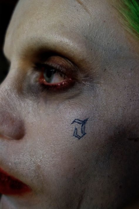 Jared Leto Joker Makeup, Jared Leto Joker Tattoo, Jared Leto Tattoo, Jared Leto Joker Costume, Joker Nails, Jared Joker, Jared Leto Joker, Harley Quinn Tattoo, Leto Joker