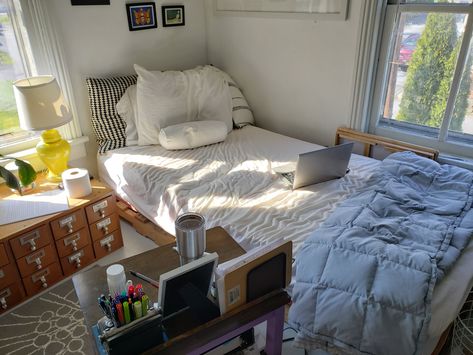 Disabled Bedroom Ideas, Disabled Bedroom, Chronic Fatigue Aesthetic, Being Sick At Home Aesthetic, Cozy Couples Bedroom, Chronic Illness Outfits, Sick Aesthetic, Chronic Illness Cart, Chronic Illness Vision Board