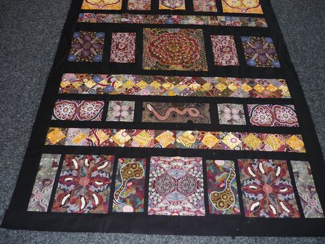 aboriginal quilt patterns | Silva Threads: Aboriginal Quilt Aboriginal Quilts, Puffy Quilt, Grandmother Quilt, Aboriginal Fabric, Asian Quilts, Aboriginal Patterns, African Quilts, Row Quilt, Japanese Quilts