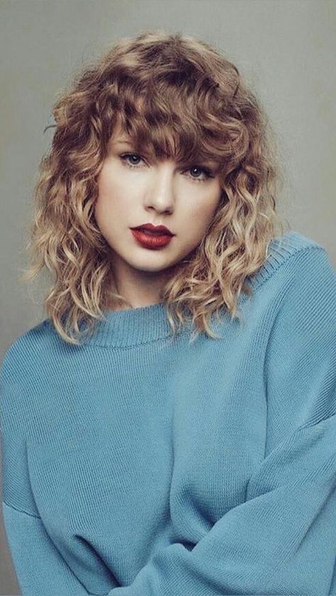 Taylor Swift Short Hair, Taylor Swift Images, Estilo Taylor Swift, Taylor Swift Hair, Taylor Swift Wallpaper, Long Live Taylor Swift, Live Taylor, Taylor Swift Pictures, Hair Envy