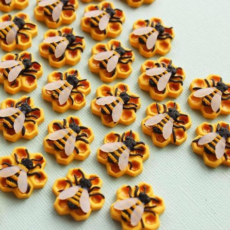 Artsy Shiny Cloud on Instagram: "Bee studs!! These adorable earrings are made with polymer clay and have intricate detailing to make them look just like real bees on honey comb. They're the perfect accessory for any nature lover and are sure to add some buzz to any outfit." Polymer Clay Honeycomb, Bee Earrings Polymer Clay, Polymer Clay Honey Bee, Clay Bumble Bee Earrings, Polymer Clay Honey Jar, Bee Studs, Pottery Projects, Bee Earrings, Polymer Clay Charms