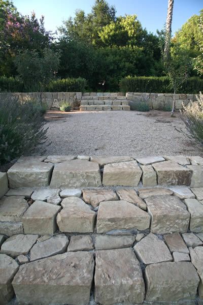 Peagravel Pool — Paul Hendershot Design, Inc Stone Steps Garden, Backyard Paths, Steps Garden, Stone Steps, Mediterranean House, Stone Floor, Outdoor Steps, Stone Pathway, California Landscape