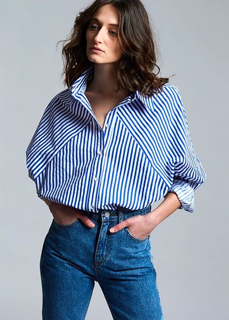 White Shirt Outfit, Le Catch, Spring Stripes, Shirting Fabric, The Frankie Shop, Stripe Outfits, Frankie Shop, Diagonal Stripes, Diy Blouse