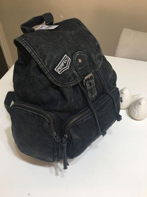 Grunge Bookbag, Y2k Bookbag, 2000s Backpack, Grunge Backpack, Mochila Jeans, Tas Bahu, Origami Fashion, Black Keys, Dr Shoes