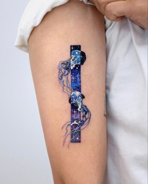 Jellyfish tattoo Korean Charm Tattoo, Galaxy Jellyfish Tattoo, Shikon Jewel Tattoo, Space Jellyfish Tattoo, Water Colour Tattoo Designs, Galaxy Arm Tattoo, Tattoo Ideas Jellyfish, Moon Jellyfish Tattoo, Tattoo Ideas Colorful