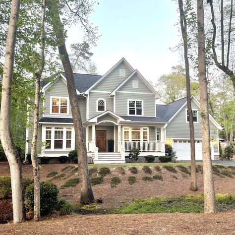 4 BR, 4 BA Medium Size Houses, Pinehurst North Carolina, Life Plans, Gray House, Hgtv Dream Home, Historic Mansion, Outdoor Decorating, Perfect House, Big House