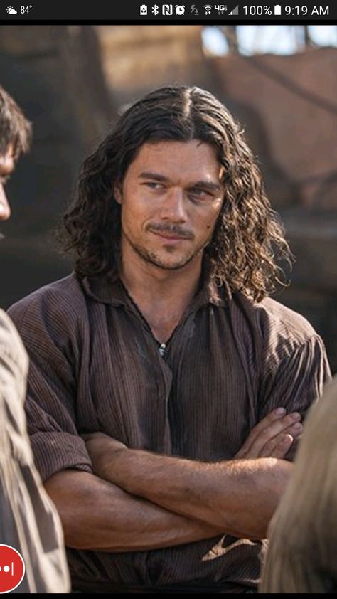 Luke Arnold Luke Arnold Black Sails, Luke Arnold, Toby Stephens, Dark Circus, Like A Rock, Black Sails, Fav Celebs, Beautiful Soul, Bearded Men