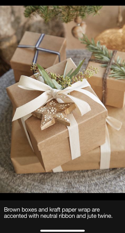 Christmas Present Boxes, Xmas Gift Wrap, Christmas Luxury, Kraft Paper Wrapping, Candle Gift Box, Unique Gift Wrapping, Gift Ribbon, Wedding Gift Boxes, Kraft Gift Boxes