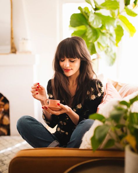 New Darlings - #bangs #printedshirt #rednails #denim New Darlings Hair, Hipster Bangs, Blogger Poses, New Darlings, Hello Monday, Last Friday, Shoes Bag, Dream Hair, Photoshoot Inspiration