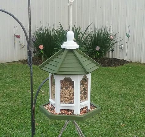 Bird Feeders Paint Ideas, Painted Gazebo Bird Feeder, Painted Bird Feeders Ideas, Bird Feeders Painted, Bird Feeder Painting Ideas, Painted Bird Feeder, Gazebo Bird Feeder, Small Back Gardens, Art Competition Ideas