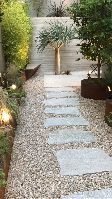 Stone Gravel Pathway, Backyard Grass And Gravel, Walk Path Ideas, Garden Path Ideas Stepping Stones And Gravel, Gravel And Stepping Stone Side Yard, Modern Walkway, Front Landscaping Design, Pebble Walkway Pathways Gravel Path, Lawn Free Yard