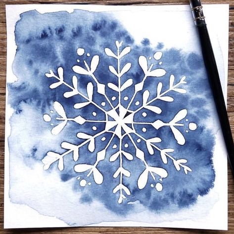 Snow Flakes Painting Ideas, Watercolor Snowflake Tutorial, Watercolour Snowflakes, Snowflake Watercolor Paintings, Snowflakes Watercolor, Snow Flake Illustration Simple, Santa Label, Minimalistic Tattoo Ideas, Girls Christmas Party