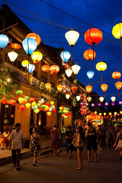 Lanterns in Hoi An, Vietnam // Via Stacie Flinner Vietnam Moodboard, Hoi An Vietnam Photography, Vietnam Asethic, Vietnam Lantern, Hoi An Lanterns, Vietnam Hoi An, Vietnam City, Vietnam Travel Photography, Vietnam Hanoi