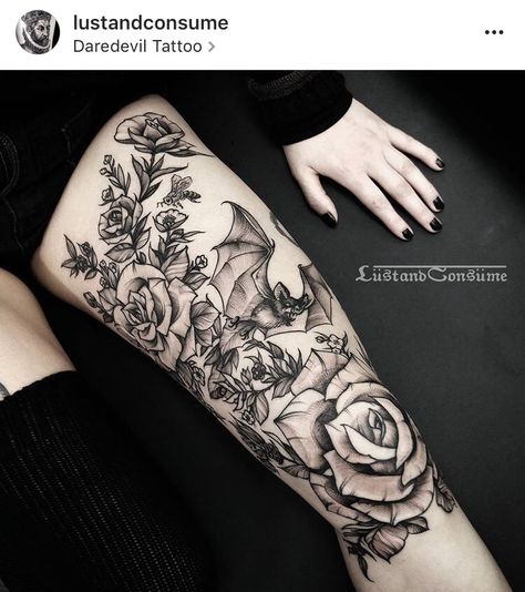 Bat thigh tattoo by Phil (@ lustandconsume)                                                                                                                                                     More Goth Thigh Tattoo, Bats Tattoo, Mandala Rose Tattoo, Tattoo Line, Body Decor, Bat Tattoo, Thigh Piece, Spooky Tattoos, Geniale Tattoos