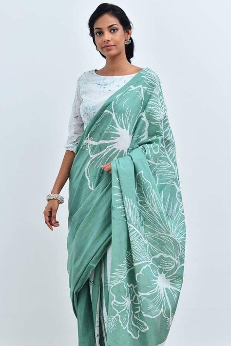 Price Rs 860 + FREE SHIPPING | Best QUALITY Assured | SOFT COTTON MULMUL SAREE WITH BLOUSE #SANGANERI HAND PRINTED Eclectic Palette, Saree Jacket Designs, Saree Jackets, Online Shopping Sarees, Cotton Sarees Online, Block Print Saree, Cotton Saree Designs, Indian Saree Blouse, Hand Painted Sarees