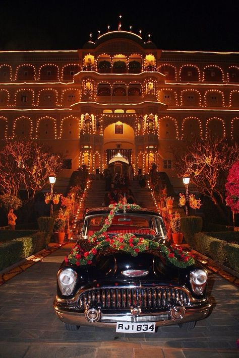 Samode Palace Wedding, Samode Palace, Sangeet Decor, Palace Wedding, Wedding Register, Plan Planner, Popular Wedding, Plan Your Wedding, Big Ben